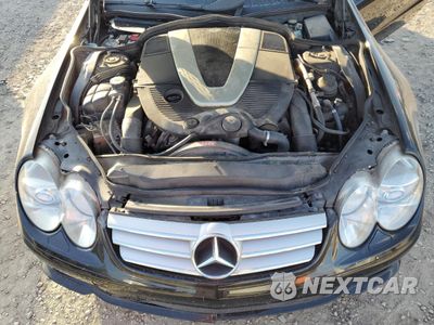 Zdjęcie 11 z 12 samochodu: 2007 MERCEDES-BENZ SL 600 VIN:WDBSK77F27F132303 - miniatura