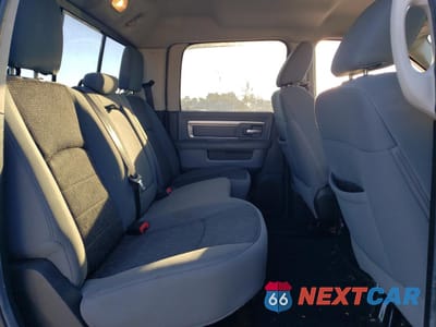 Zdjęcie 10 z 12 samochodu: 2013 RAM 2500 SLT VIN:3C6UR5DL9DG513877 - miniatura