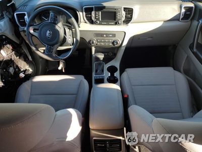 Zdjęcie 8 z 12 samochodu: 2018 KIA SPORTAGE LX VIN:KNDPMCAC9J7365394 - miniatura