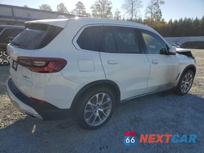 Trzecie zdjęcie samochodu z tyłu: 2020 BMW X5 SDRIVE 40I VIN:5UXCR4C00L9B33395 - miniatura