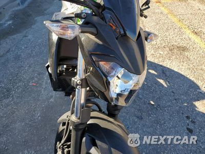 Zdjęcie 9 z 12 samochodu: 2017 KAWASAKI ER650 G VIN:JKAEREG13HDA00101 - miniatura