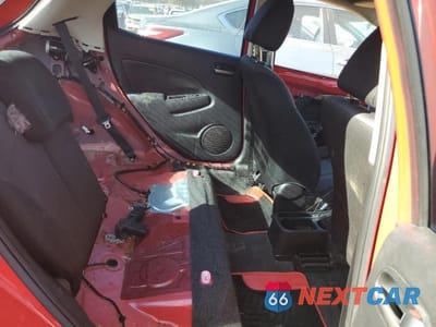 Zdjęcie 10 z 13 samochodu: 2013 MAZDA MAZDA2 VIN:JM1DE1KY7D0170096 - miniatura