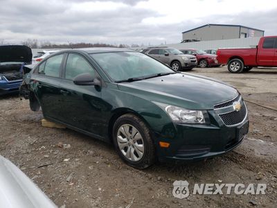 Czwarte zdjęcie samochodu z boku: 2014 CHEVROLET CRUZE LS VIN:1G1PA5SHXE7113859 - miniatura