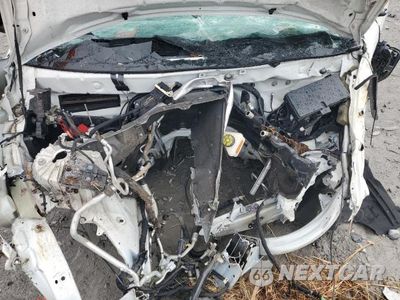 Zdjęcie 11 z 13 samochodu: 2020 FORD EXPLORER XLT VIN:1FMSK7DH2LGC41299 - miniatura