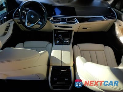 Zdjęcie 8 z 12 samochodu: 2020 BMW X5 SDRIVE 40I VIN:5UXCR4C00L9B33395 - miniatura