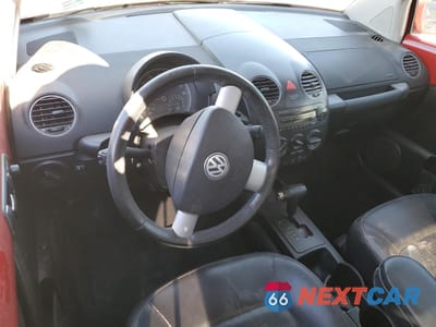 Zdjęcie 8 z 12 samochodu: 2008 VOLKSWAGEN NEW BEETLE S VIN:3VWRW31C98M522342 - miniatura