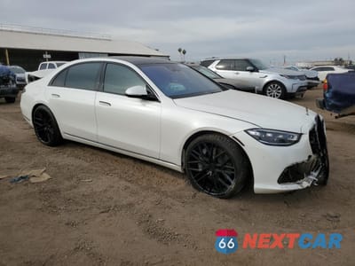 Czwarte zdjęcie samochodu z boku: 2021 MERCEDES-BENZ S 580 4MATIC VIN:W1K6G7GB9MA039181 - miniatura