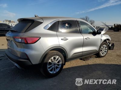 Trzecie zdjęcie samochodu z tyłu: 2022 FORD ESCAPE SE VIN:1FMCU0G63NUA20685 - miniatura