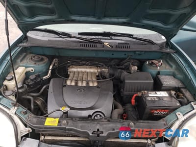 Zdjęcie 13 z 15 samochodu: 2001 HYUNDAI SANTA FE GLS VIN:KM8SC83D11U103866 - miniatura