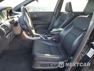 Zdjęcie 7 z 14 samochodu: 2016 HONDA ACCORD SPORT VIN:1HGCR2F50GA086398 - miniatura