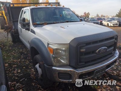 Czwarte zdjęcie samochodu z boku: 2015 FORD F550 SUPER DUTY VIN:1FD0X5GTXFEC47834 - miniatura
