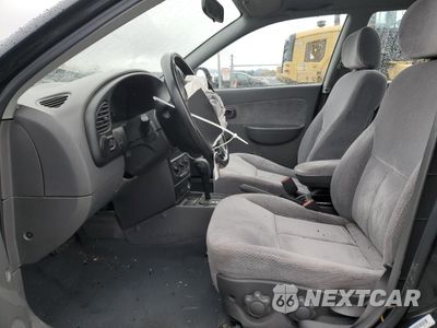 Zdjęcie 7 z 14 samochodu: 2002 KIA SPECTRA BASE VIN:KNAFB121225171948 - miniatura