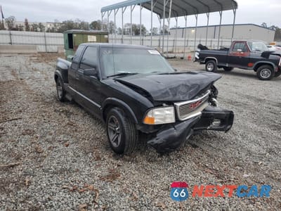 Czwarte zdjęcie samochodu z boku: 2002 GMC SONOMA VIN:1GTCS19W828229163 - miniatura