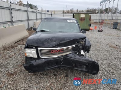 Piąte zdjęcie samochodu w środku: 2002 GMC SONOMA VIN:1GTCS19W828229163 - miniatura