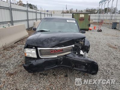 Piąte zdjęcie samochodu w środku: 2002 GMC SONOMA VIN:1GTCS19W828229163 - miniatura
