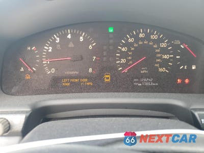 Zdjęcie 9 z 13 samochodu: 2001 LEXUS LS 430 VIN:JTHBN30F610032659 - miniatura