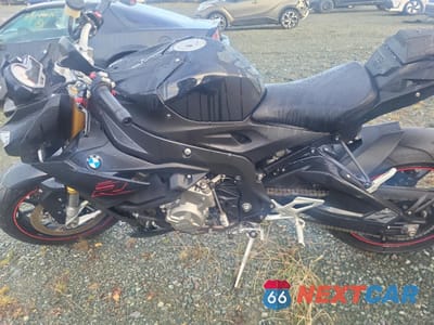 Zdjęcie 7 z 10 samochodu: 2019 BMW S 1000 R VIN:WB10D5201K6A03777 - miniatura
