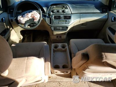 Zdjęcie 8 z 13 samochodu: 2005 HONDA ODYSSEY EX VIN:5FNRL384X5B420963 - miniatura