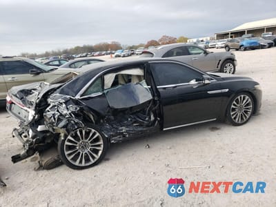 Trzecie zdjęcie samochodu z tyłu: 2017 LINCOLN CONTINENTAL RESERVE VIN:1LN6L9RP4H5609141 - miniatura