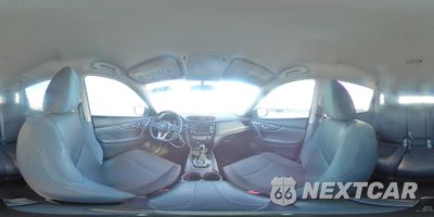 Zdjęcie 13 z 16 samochodu: 2018 NISSAN ROGUE S VIN:5N1AT2MT7JC852515 - miniatura