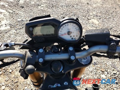 Zdjęcie 7 z 9 samochodu: 2012 YAMAHA FZ8 N VIN:JYARN27E0CA001634 - miniatura
