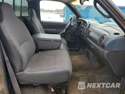 Zdjęcie 11 z 14 samochodu: 2001 DODGE RAM 1500 VIN:1B7HC16X91S211126 - miniatura