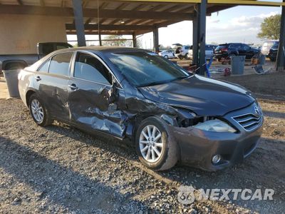 Czwarte zdjęcie samochodu z boku: 2011 TOYOTA CAMRY BASE VIN:4T1BF3EK4BU226939 - miniatura