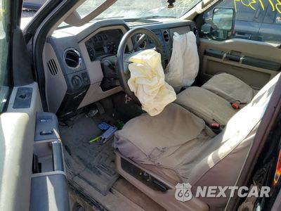 Zdjęcie 8 z 13 samochodu: 2008 FORD F250 SUPER DUTY VIN:1FTSX21R48EB72107 - miniatura