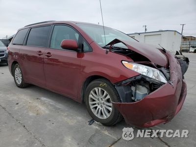 Czwarte zdjęcie samochodu z boku: 2013 TOYOTA SIENNA XLE VIN:5TDYK3DC9DS306362 - miniatura