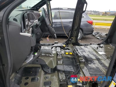 Zdjęcie 7 z 14 samochodu: 2022 CADILLAC ESCALADE ESV LUXURY VIN:1GYS4JKL4NR101470 - miniatura