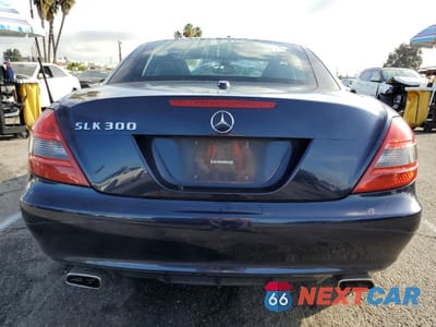 Zdjęcie 6 z 15 samochodu: 2009 MERCEDES-BENZ SLK 300 VIN:WDBWK54F19F192182 - miniatura