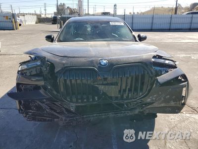 Piąte zdjęcie samochodu w środku: 2023 BMW I7 XDRIVE60 VIN:WBY53EJ09PCN55206 - miniatura