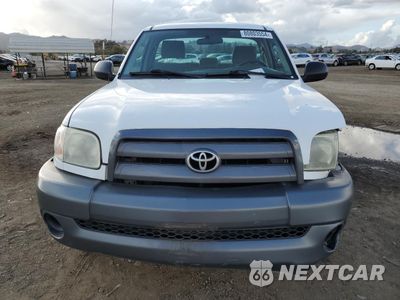 Piąte zdjęcie samochodu w środku: 2005 TOYOTA TUNDRA VIN:5TBJU32155S456248 - miniatura