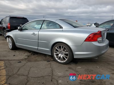 Drugie zdjęcie samochodu z przodu: 2011 VOLVO C70 T5 VIN:YV1672MC1BJ107765 - miniatura