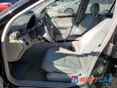 Zdjęcie 7 z 14 samochodu: 2003 MERCEDES-BENZ C 320 VIN:WDBRF64J73F309654 - miniatura