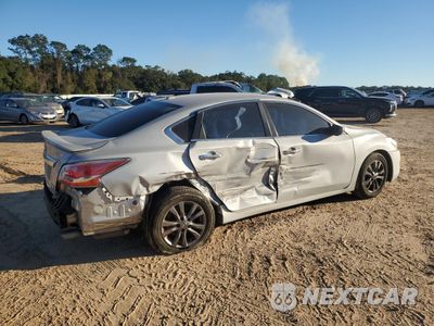 Trzecie zdjęcie samochodu z tyłu: 2015 NISSAN ALTIMA 2.5 VIN:1N4AL3AP4FC494207 - miniatura
