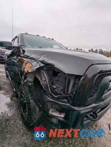 Czwarte zdjęcie samochodu z boku: 2018 RAM 2500 POWERWAGON VIN:3C6TR5EJ2JG255299 - miniatura
