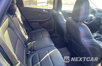 Zdjęcie 6 z 10 samochodu: 2021 FORD ESCAPE SEL VIN:1FMCU9H97MUA86717 - miniatura