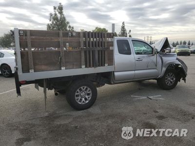 Trzecie zdjęcie samochodu z tyłu: 2017 TOYOTA TACOMA ACCESS CAB VIN:5TFRX5GN5HX078505 - miniatura