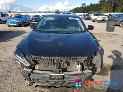 Piąte zdjęcie samochodu w środku: 2021 NISSAN MAXIMA SV VIN:1N4AA6CV4MC507800 - miniatura