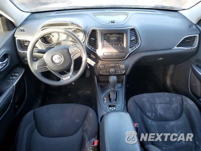 Zdjęcie 8 z 14 samochodu: 2020 JEEP CHEROKEE LATITUDE VIN:1C4PJLCB0LD596430 - miniatura