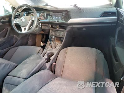 Zdjęcie 8 z 12 samochodu: 2019 VOLKSWAGEN JETTA S VIN:3VWN57BU9KM050277 - miniatura