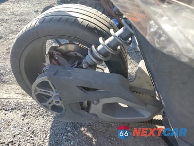 Zdjęcie 7 z 11 samochodu: 2018 POLARIS SLINGSHOT SL VIN:57XAAPFAXJ8126483 - miniatura