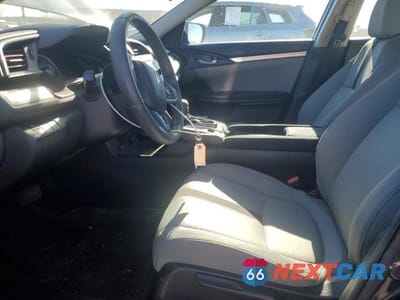 Zdjęcie 7 z 12 samochodu: 2016 HONDA CIVIC VIN:19XFC2F58GE013340 - miniatura