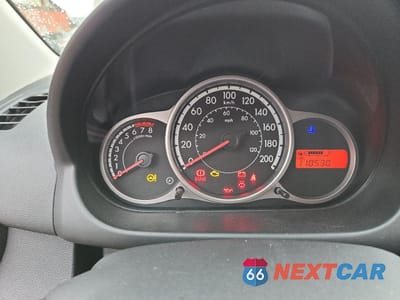 Zdjęcie 9 z 12 samochodu: 2013 MAZDA MAZDA2 VIN:JM1DE1KY1D0154010 - miniatura