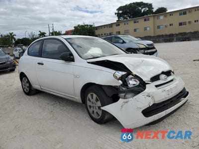 Czwarte zdjęcie samochodu z boku: 2008 HYUNDAI ACCENT GS VIN:KMHCM36C58U058805 - miniatura