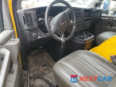 Zdjęcie 8 z 13 samochodu: 2021 GMC SAVANA CUTAWAY G3500 VIN:7GZ37TC73MN003876 - miniatura