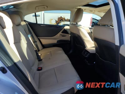 Zdjęcie 10 z 12 samochodu: 2021 LEXUS ES 300H VIN:58ADA1C13MU002448 - miniatura