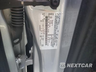Zdjęcie 14 z 14 samochodu: 2013 FORD FOCUS SE VIN:1FADP3F21DL308618 - miniatura