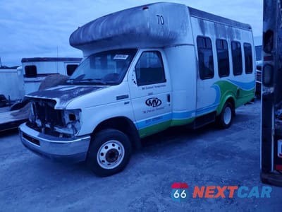 2010 FORD ECONOLINE E350 SUPER DUTY CUTAWAY VAN 1FDEE3FL4ADA25709 - główne zdjęcie licytacji z USA - miniatura